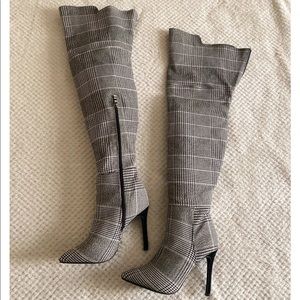 Olivia Miller thigh high boots!😍